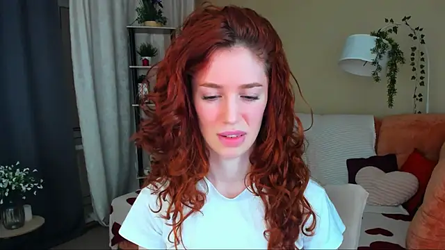 ChristinaConteeree online show from 14, 7, 2026