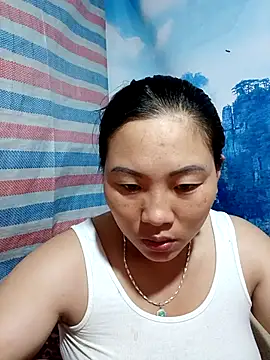 Love-Ly99 online show from 13, 9, 2025