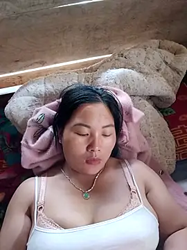 Love-Ly99 online show from 22, 9, 2025