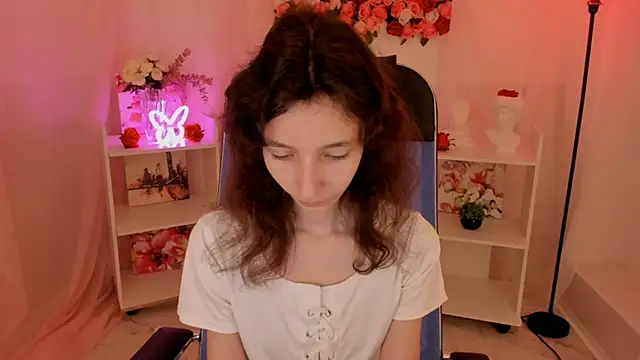 EmmanuellBrown online show from 20, 9, 2025