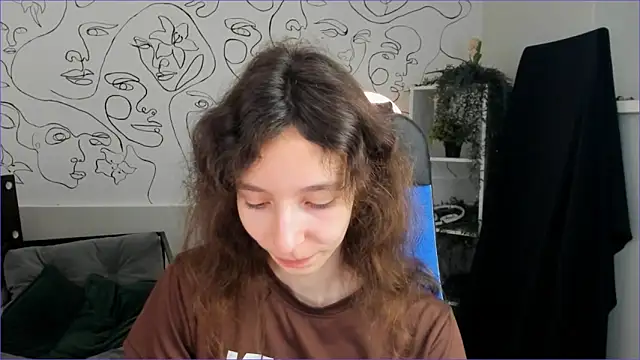 EmmanuellBrown online show from 15, 10, 2025