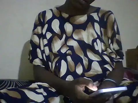 Snapshot of sexyonettt chatting on 12, 9, 2025 sexyonettt online show from 12, 9, 2025