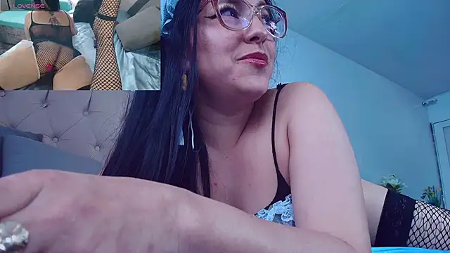 Snapshot of KattyLatina chatting on 27, 10, 2025 KattyLatina online show from 27, 10, 2025