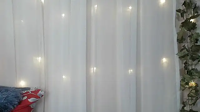 angelainparis28 online show from 25, 11, 2025