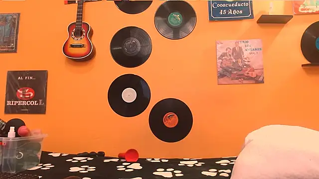 meisevil77 online show from 25, 11, 2025