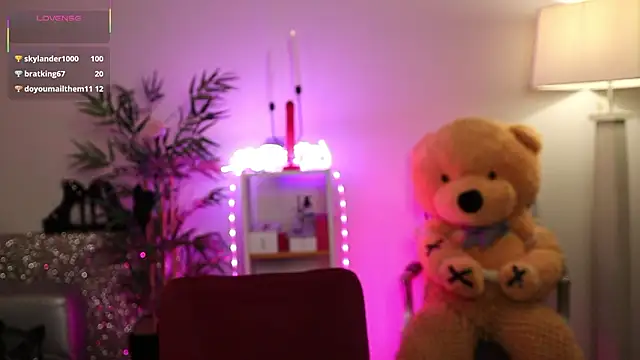 NovaHollisx online show from 20, 3, 2026