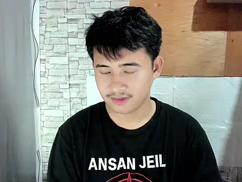 Snapshot of Adim-pinoy146 chatting on 29, 4, 2026 Adim-pinoy146 online show from 29, 4, 2026