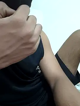 Snapshot of _urr_daddy chatting on 29, 10, 2025  urr daddy online show from 29, 10, 2025