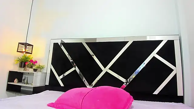 iisabella noa online show from 15, 1, 2026