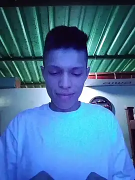 Snapshot of elinnki chatting on 15, 12, 2025 elinnki online show from 15, 12, 2025