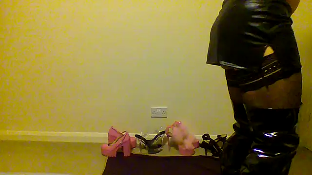 unforgettable dirty slut online show from 20, 11, 2025