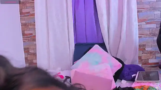 Brandy brown  online show from 3, 4, 2026