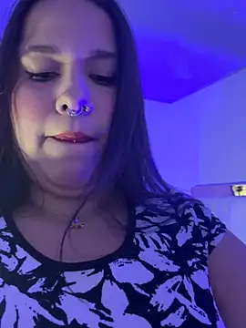 SamanthaDiamonds  online show from 6, 11, 2025