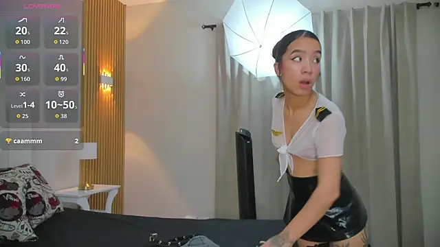 lilyth adam online show from 11, 11, 2025