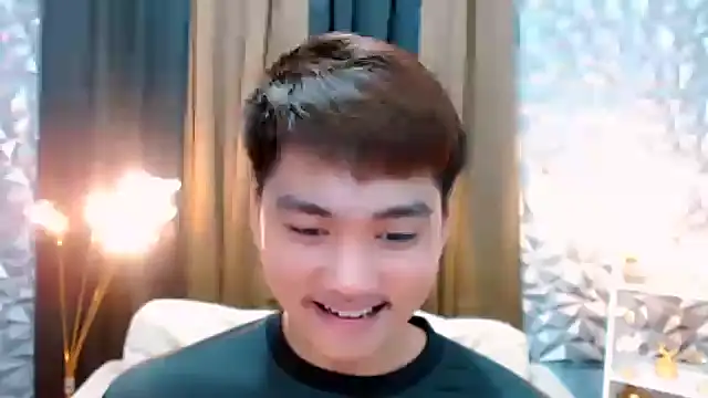 Snapshot of Mister_officer69 chatting on 27, 9, 2025 Mister officer69 online show from 27, 9, 2025