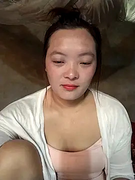 Snapshot of Thuyta chatting on 24, 9, 2025 Thuyta online show from 24, 9, 2025