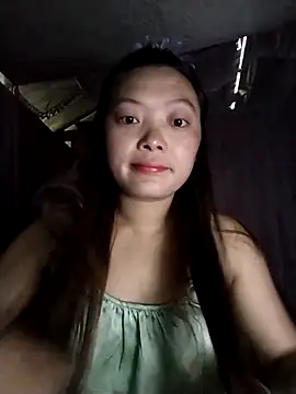 Snapshot of Thuyta chatting on 27, 9, 2025 Thuyta online show from 27, 9, 2025