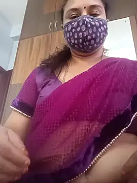 Snapshot of Tamil_Sivani chatting on 10, 10, 2025 Tamil Sivani online show from 10, 10, 2025