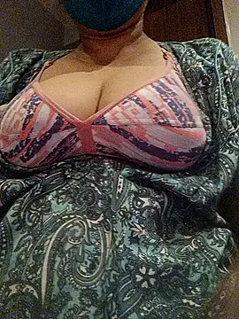 Snapshot of Tamil_Sivani chatting on 23, 10, 2025 Tamil Sivani online show from 23, 10, 2025