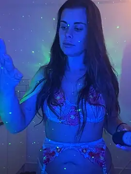 Snapshot of AlitaNova chatting on 16, 9, 2025 AlitaNova online show from 16, 9, 2025