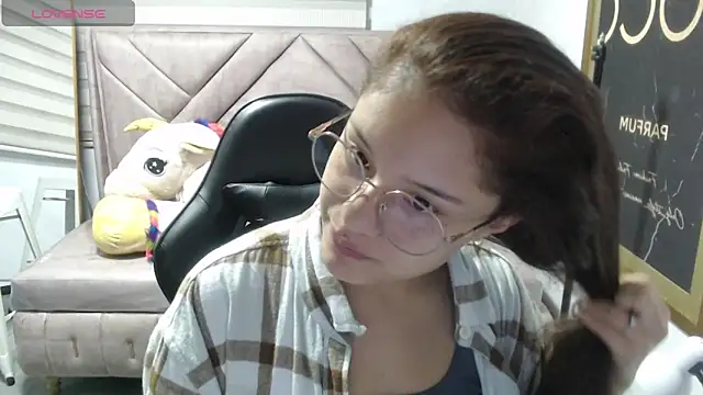 Velvet Moon V online show from 5, 12, 2025