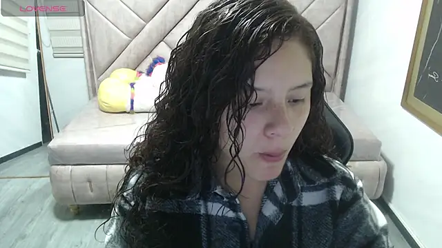 Velvet Moon V online show from 19, 1, 2026