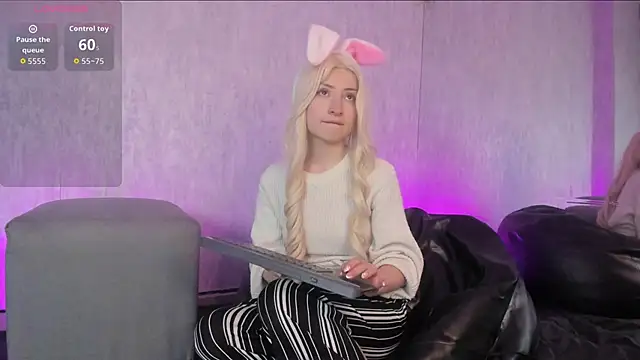 AriMonoban online show from 11, 11, 2025