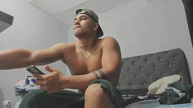 evan hardy online show from 22, 10, 2025