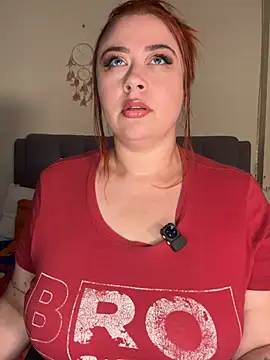 Snapshot of maddy_Bloomm chatting on 10, 2, 2026 maddy Bloomm online show from 10, 2, 2026