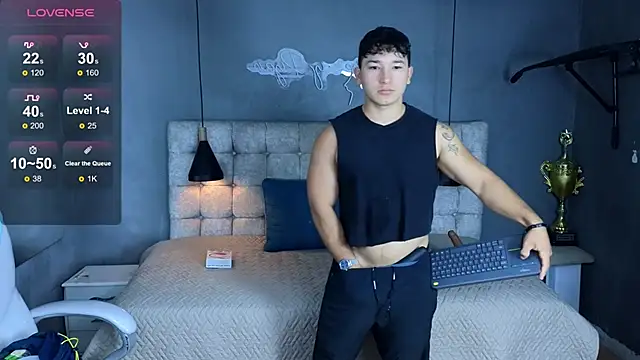 Horny nick18 online show from 4, 11, 2025