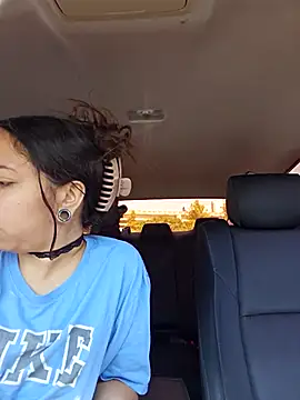 daddysgoodgrl215 online show from 25, 9, 2025