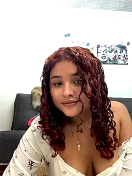 Snapshot of ladulcemary chatting on 12, 9, 2025 ladulcemary online show from 12, 9, 2025
