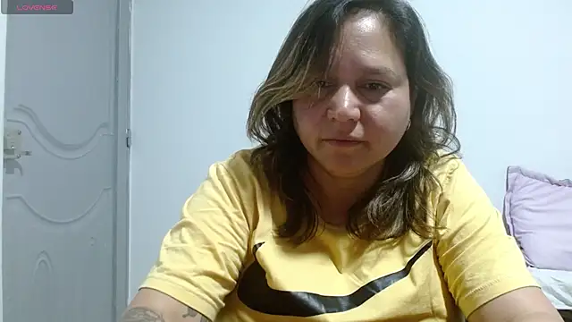 Snapshot of haashkyo chatting on 21, 10, 2025 haashkyo online show from 21, 10, 2025