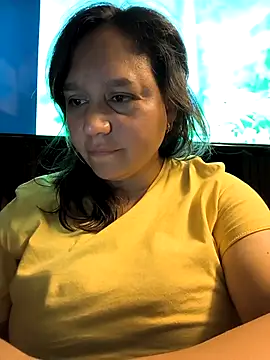 Snapshot of haashkyo chatting on 7, 11, 2025 haashkyo online show from 7, 11, 2025