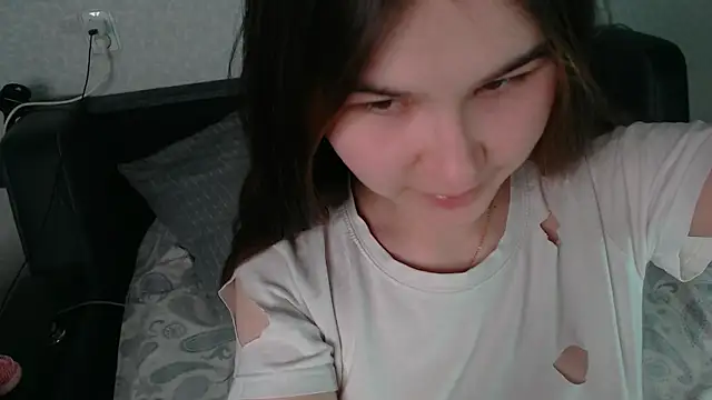 Snapshot of litle_owl chatting on 3, 5, 2026 litle owl online show from 3, 5, 2026