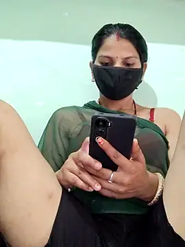 poojam93 online show from 14, 9, 2025