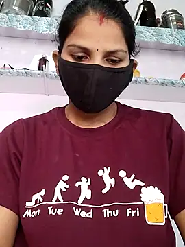 poojam93 online show from 30, 11, 2025