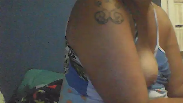 sarahkat86 online show from 29, 10, 2025