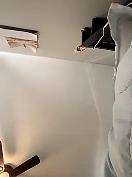 sarahkat86 online show from 23, 3, 2026