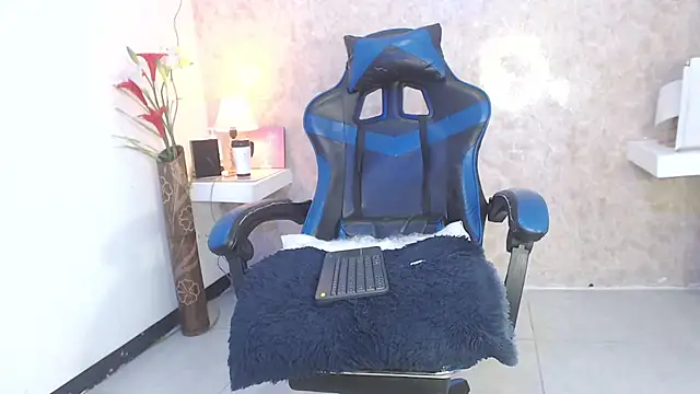 Snapshot of AustinPrice chatting on 22, 9, 2025 AustinPrice online show from 22, 9, 2025