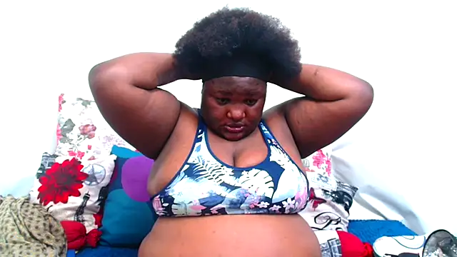 Snapshot of ChubbyBoobsxxx chatting on 3, 10, 2025 ChubbyBoobsxxx online show from 3, 10, 2025