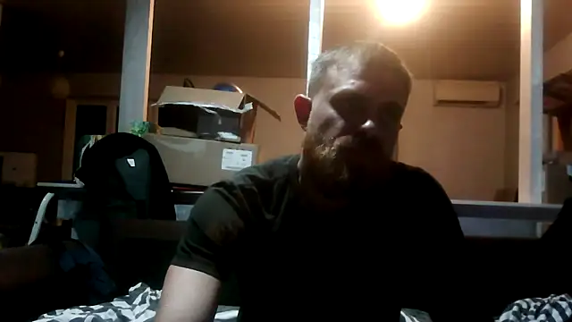 Snapshot of Bikerhot883hd chatting on 11, 9, 2025 Bikerhot883hd online show from 11, 9, 2025