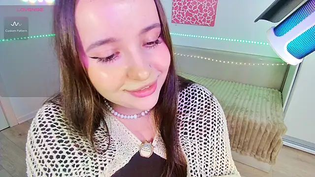 Margott Joy online show from 6, 11, 2025