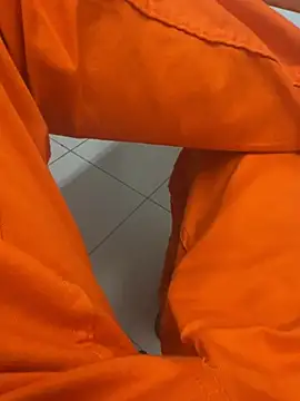 XUCRUTES42 online show from 12, 1, 2026