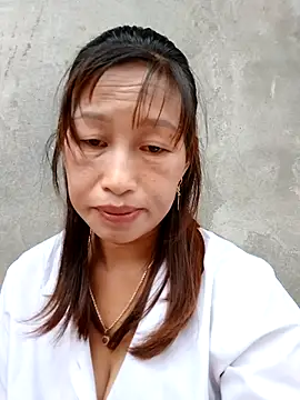 Snapshot of ngocngoc_cute chatting on 12, 9, 2025 ngocngoc cute online show from 12, 9, 2025