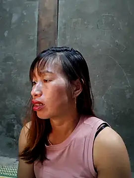 Snapshot of ngocngoc_cute chatting on 9, 10, 2025 ngocngoc cute online show from 9, 10, 2025