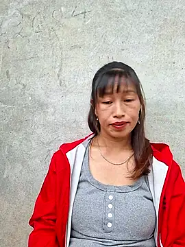 Snapshot of ngocngoc_cute chatting on 16, 10, 2025 ngocngoc cute online show from 16, 10, 2025