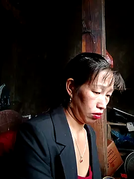 Snapshot of ngocngoc_cute chatting on 29, 10, 2025 ngocngoc cute online show from 29, 10, 2025