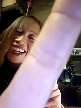 Snapshot of ngocngoc_cute chatting on 25, 11, 2025 ngocngoc cute online show from 25, 11, 2025