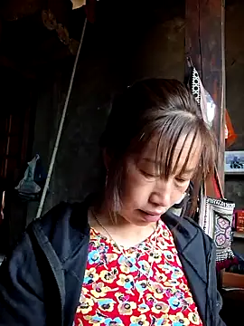 Snapshot of ngocngoc_cute chatting on 2, 12, 2025 ngocngoc cute online show from 2, 12, 2025